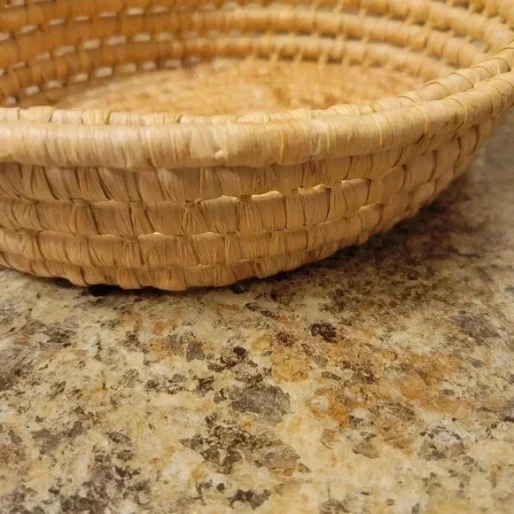 Vintage Corn Husk Woven Duck Bird Basket - Picture 3 of 5